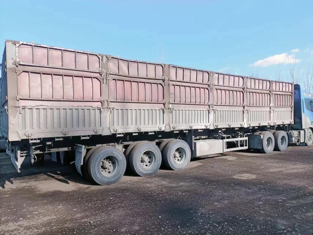 21年4月灰熊側(cè)翻掛車結(jié)構(gòu)分析 大梁8下10的設(shè)計(jì)與安全考量